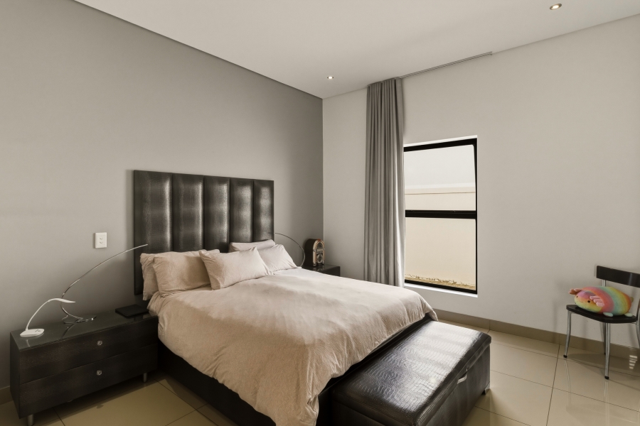 3 Bedroom Property for Sale in Croydon Vineyard Estate Western Cape